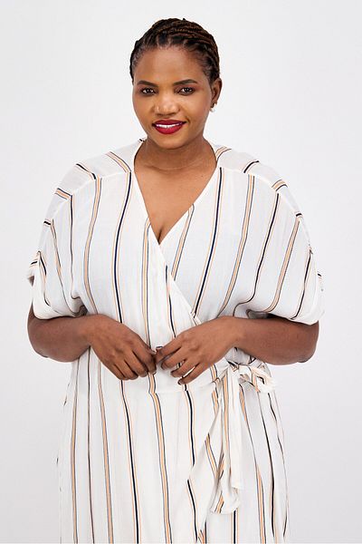 Jessica Simpson Women Plus Size Striped Wrap Dress, White Combo