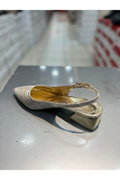 Hacıoğlu Ayakkabı Pantofi eleganti de damă Serrace cu toc scurt