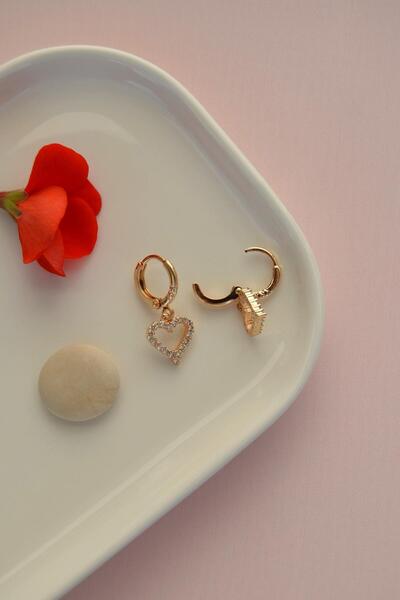 Sacce Scarves&Accessories İçi Boş Kalp Sallantılı Minimal Halka Küpe Kalpli Lob Kıkırdak Helix