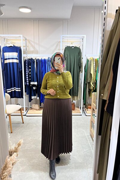 Famelin Fusta de damă maro plisată