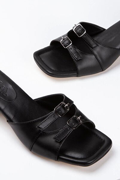 MFT AYAKKABI Γυναικείες παντόφλες με τακούνι μαύρο