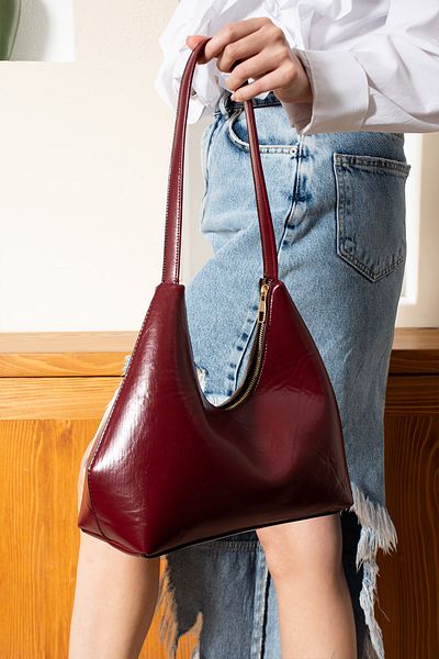 ESTUTE Women's Stylish Design Baguette Bag