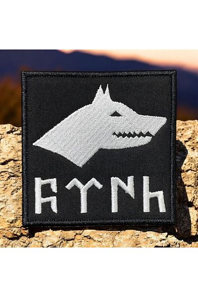 Ex Patch Fundal Negru Lup Alb și Patch Scris Turcesc 8,5 X 8,5 Cm
