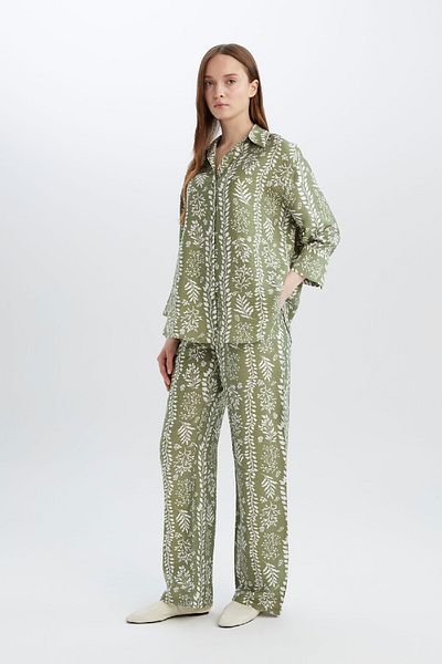DeFacto Langarmshirt mit normaler Passform und Muster C3818ax25sp