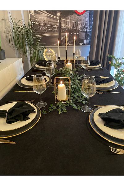 Decamor home Velvet Textured Carefree Black Tablecloth