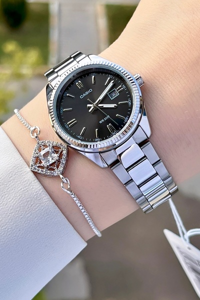 Casio Silver Color 5 Atm Women's Wristwatch