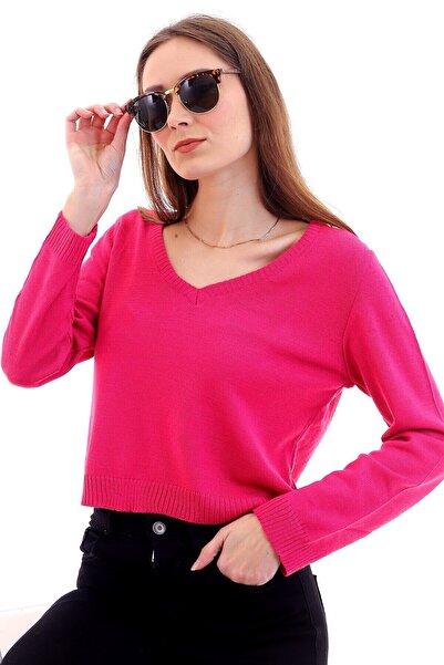 Cotton Mood 20050511   Fusya Tirko V-Neck Short Sweater