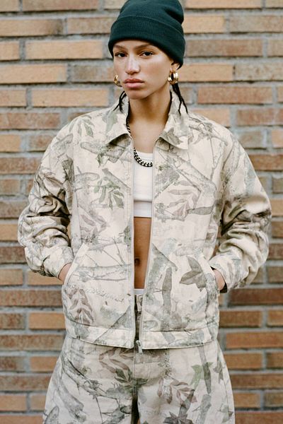 Pull & Bear سترة تمويه