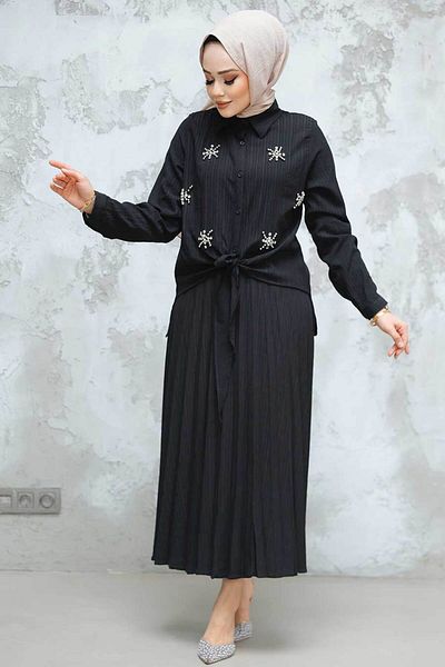 Neva Style طقم مكون من قطعتين مع تنورة حجاب سوداء بتفاصيل من الخرز 60062S
