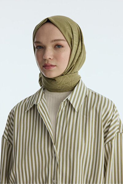 cs camellia scarf Şal cu model elegant din jacquard mătăsos - kaki