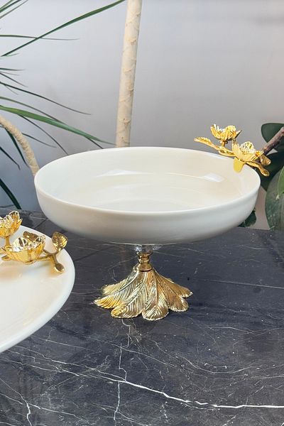 MAY HOME Turquoise Metal Leg Porcelain Bowl & Salad Appetizer Presentation