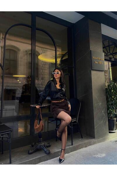 Butik La Lilyum; Düğmeli Salaş Saten Kadın Gömlek - Şıklığın Yeni Adresi