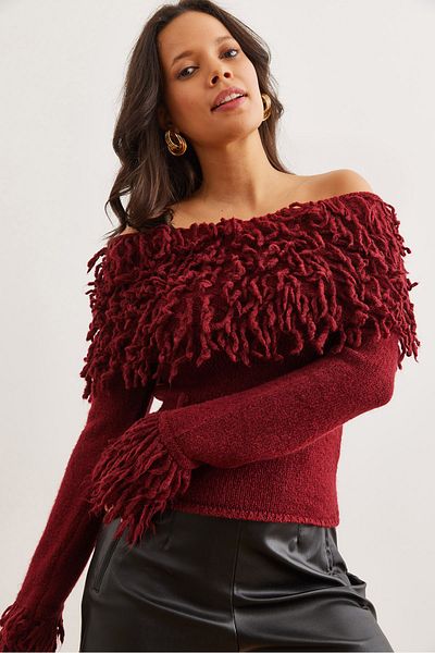 Olalook Pulover de damă bordeaux cu ciucuri cu guler Madonna KZK- 19000951
