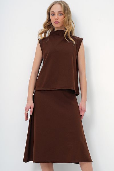 Trend Alaçatı Stili Women's Brown Stand Collar Sleeveless Blouse Skirt Suit Alc-X13485