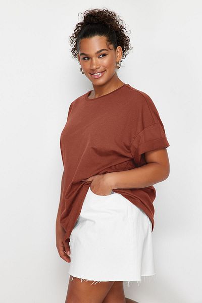 Trendyol Curve Tile Color 100% Cotton Crew Neck T-Shirt - Back Printed, Relaxed Fit Tbbss24Bf00025