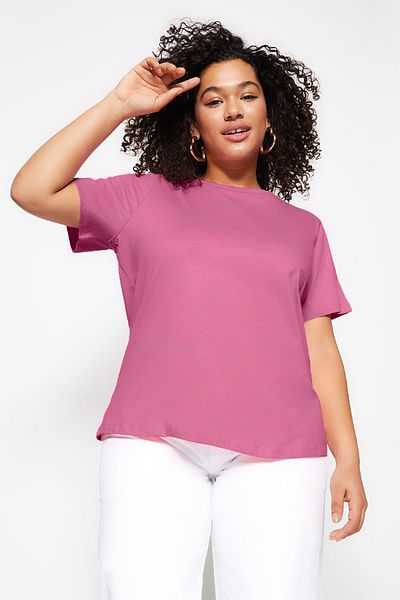 Trendyol Curve Dusty Rose T-shirt z okrągłym dekoltem, 100% bawełny, duży rozmiar - Tbbss22Ts0733