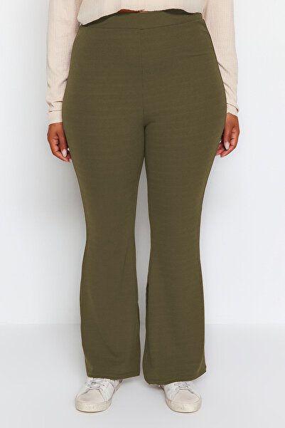 Trendyol Curve Nagy méretű, zsírozöld spanyol szárú nadrág - TBBAW23AR00030