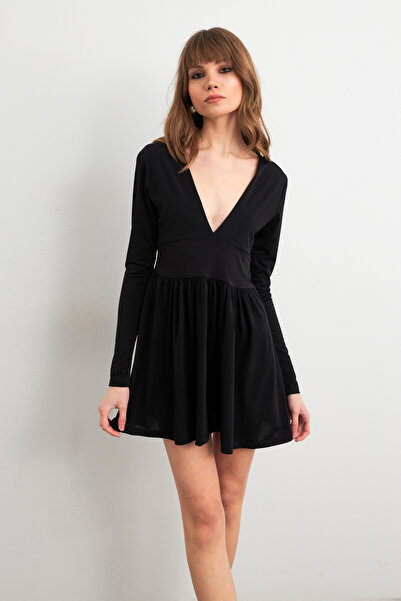 Cool & Sexy Kadın Siyah V Yaka Mini Elbise LİK17