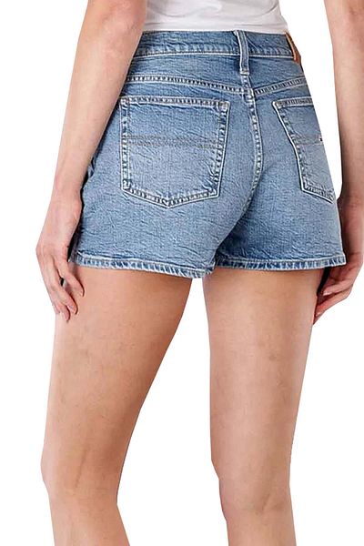 Tommy Hilfiger Şort & Bermuda DENIM MEDIUM Kadın / Kız