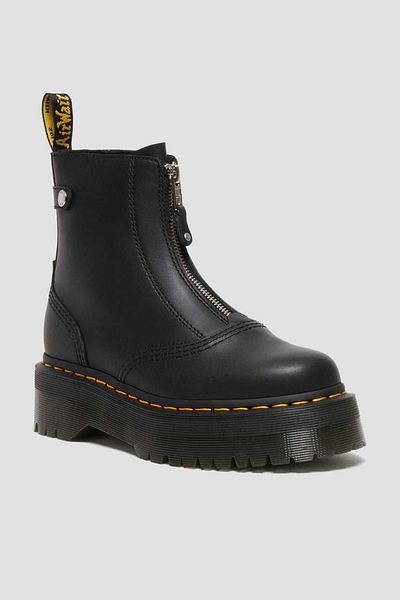 Dr. Martens Jetta Black Sendal