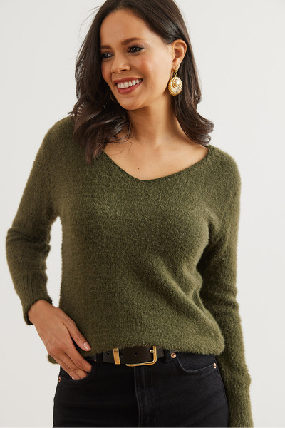 Olalook Kadın Haki V Yaka Yumuşak Dokulu Sakal Triko Kazak KZK-19000860