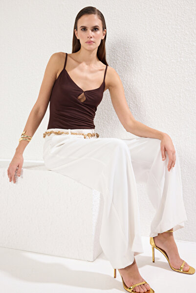 Trendyol Collection Brown Cut Out/Window Detail Knitted Bodysuit Tprss25Bd00008