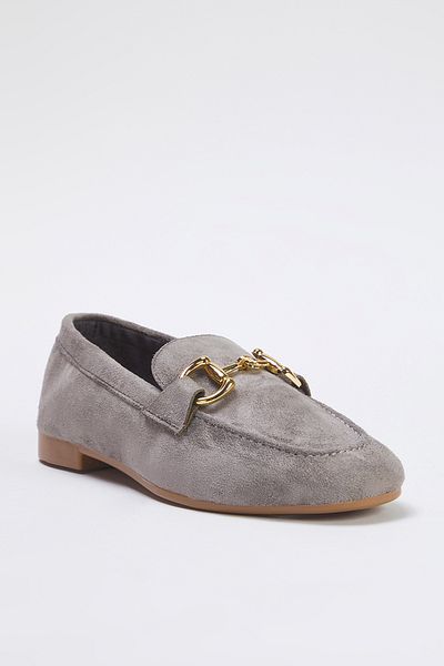 TRENDYOL SHOES Graue Wildleder-Accessoire-detaillierte Damen-Loafer-Schuhe TAKSS25LA00000