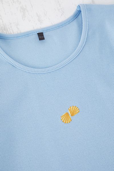 TRENDYOLKIDS Costum cu broderie albastru deschis / tricotat cu broderie TKDSS25AU00019