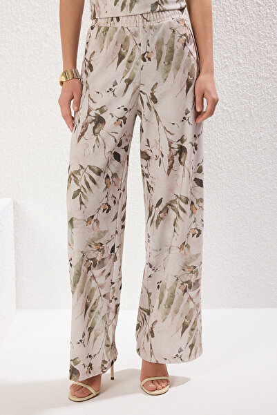 Trendyol Collection Multi-Colored Floral Print Asymmetric Hem Knitted Bottom - Top Set Twoss25Au00024