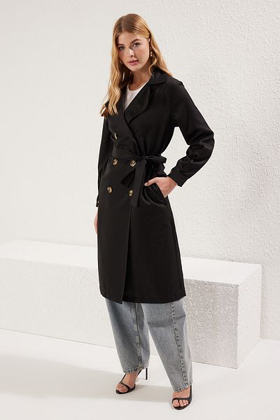 Trendyol Collection Schwarzer, wasserabweisender, langer Trenchcoat mit Gürtel TWOAW24TR00003