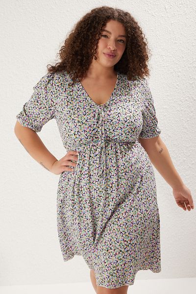 Trendyol Curve Lilac Floral Print V Neck Knitted Plus Size Dress Tbbss23Ah00158