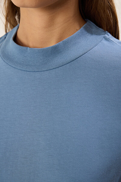 Trendyol Collection Πλεκτό μπλουζάκι από 100% χοντρό βαμβάκι με ψηλό γιακά και τριών τετάρτων μανίκια TWOSS24TS00074