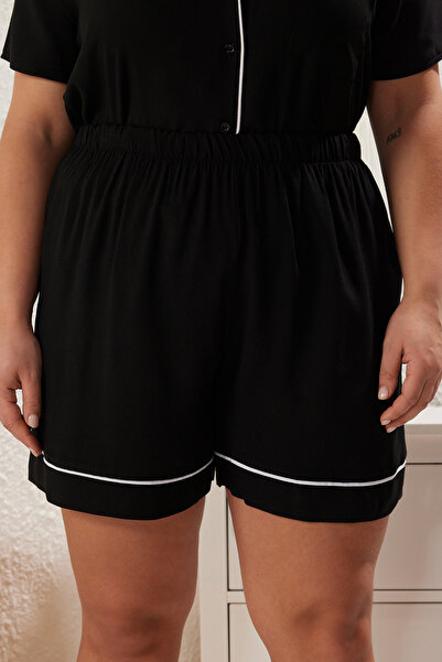 Trendyol Curve Sada černého lemování viskózového tkaného pyžama Tbbss25Ai00016