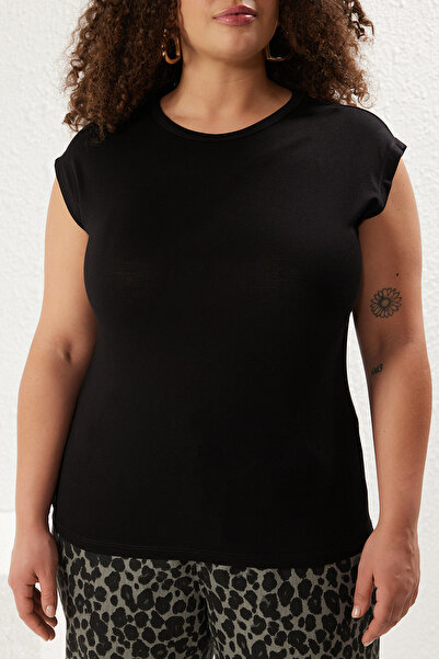 Trendyol Curve Plus Size Black Knitted Blouse - Camisole, Body Sitting, Tbbss25Af00011
