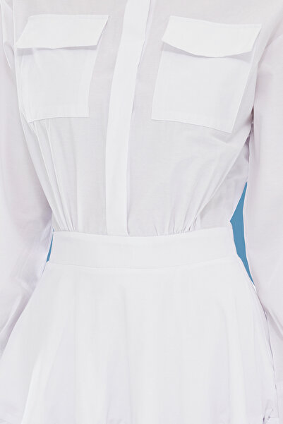 Trendyol Collection Λευκή φούστα με ανοιχτή μέση λεπτομέρεια μίνι υφαντό φόρεμα TWOSS25EL00064