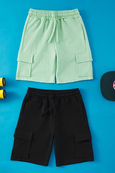 TRENDYOLKIDS Mätovo-čierne 2-balenie bavlnených chlapčenských pletených šortiek s elastickým pásom a nákladným vreckom TKDSS25SR00006