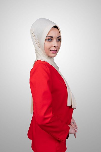 Şalcenneti.com Women's Hijab Practical Combed Cotton Shawl with Sponge Front Ready Snap Medium Cream Color Scarf