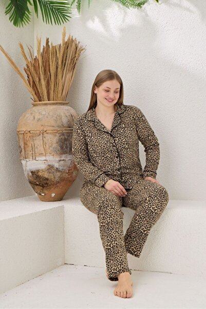 pijamacity Büyük Beden Kadın Uzun Kollu Pamuklu Ara Biyeli Leopar Desenli Önden Düğmeli  Pijama Takımı