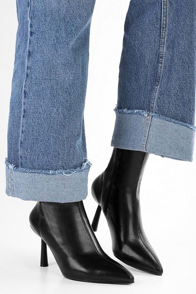 Shoeberry Women's Glove Black Skin Stretch-Stiefel mit Absatz