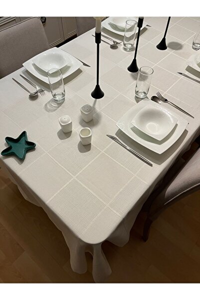 Zeren Home Крем-колір бездоганна скатертина