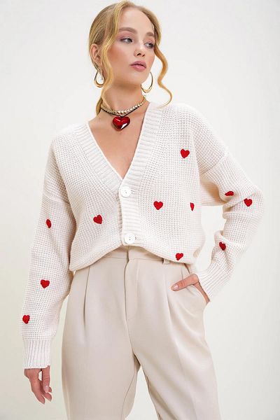 Laviera Women's Ecru Cardigan, Heart Embroidery