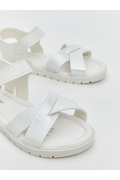 LC Waikiki Lcw Steps White Cross Strap Girls' Sandals