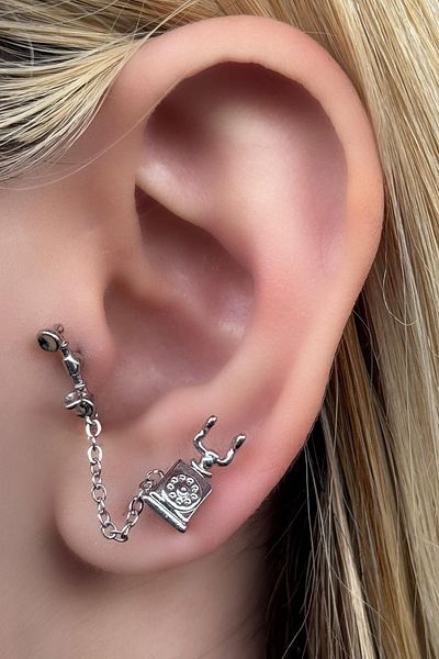 TAKIŞTIR Silver Color Telephone Figured Surgical Steel Tragus/Cartilage Earring/Piercing (Single)