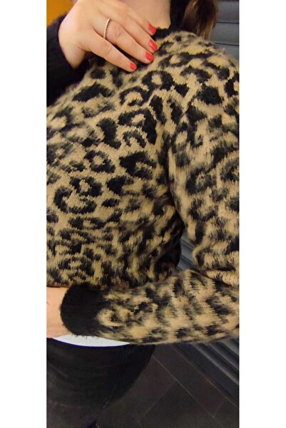 FEHUBLOOM Leopard Pattern Wool Blend Sweater