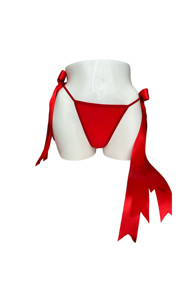 UNDE Kırmızı Siyah Tüylü Kanat Detaylı Çift Saten Kurdele Kadın String