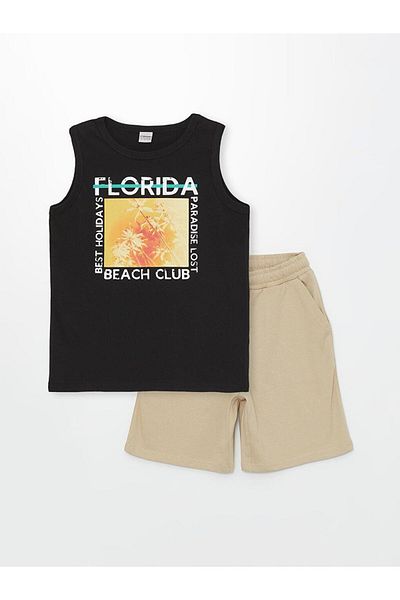LC Waikiki Tricou și pantaloni scurți pentru băiat cu imprimeu negru cu gâtul turn pentru copii