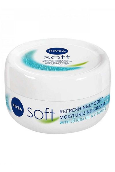 NIVEA Soft Refreshing And Moisturizing Cream Jar 300m