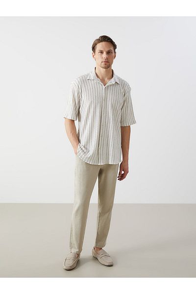 LC Waikiki Ανδρικό κοντομάνικο ριγέ πουκάμισο LCW Vision Regular Fit
