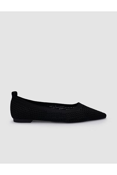 Cabani Women's Black Knitwear Pointed Toe Ballerinas