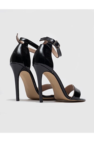 Cabani Genuine Leather Black Women's Heeled Shoes with Buckle Band Detail